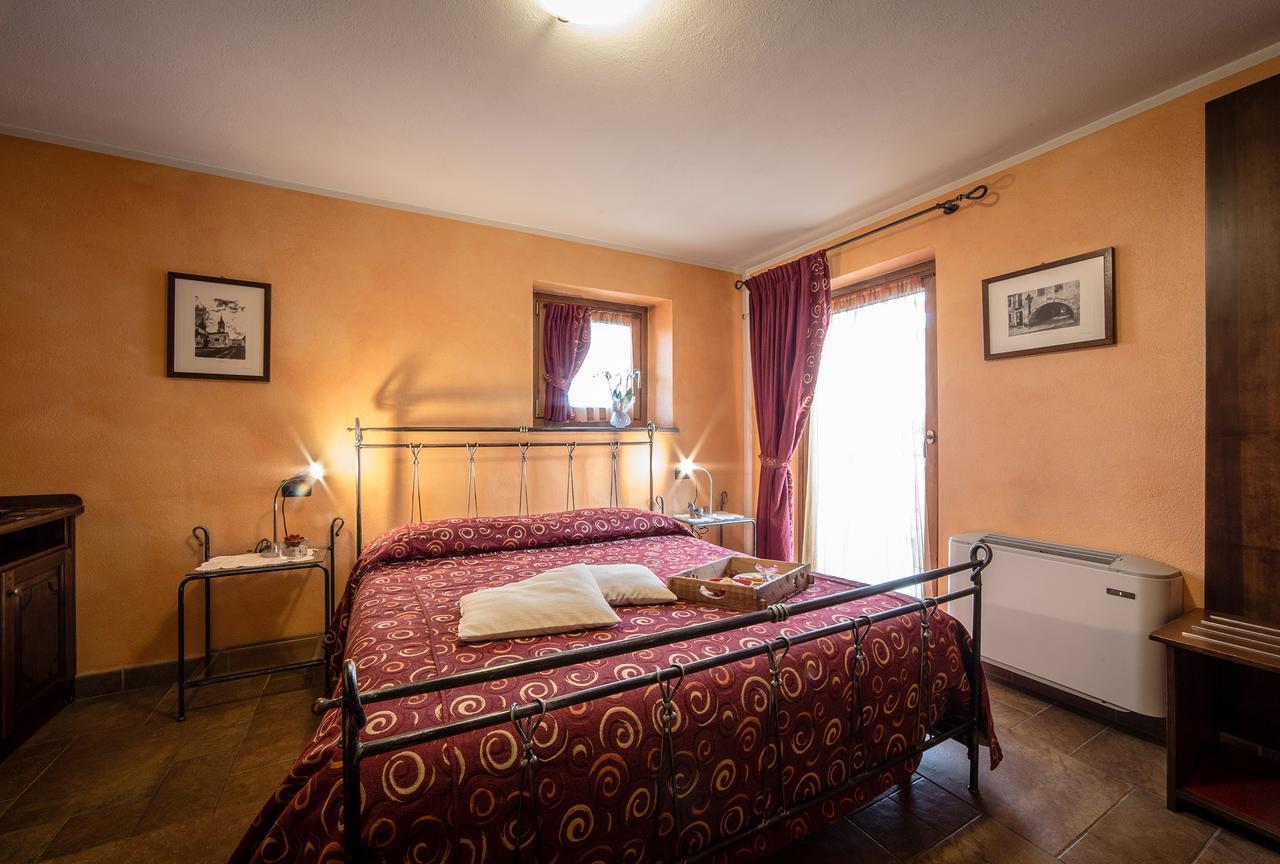 Lo Teisson Bed & Breakfast Pollein Exterior photo